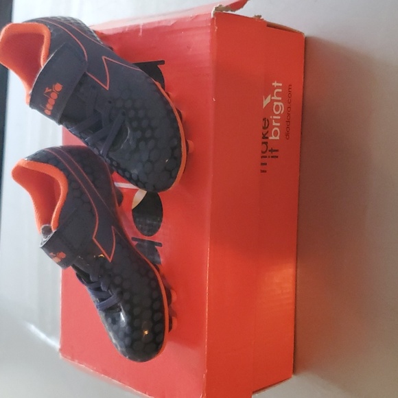 Diadora Primo 8T Velcro Soccer Cleats - Brand New - Picture 5 of 5